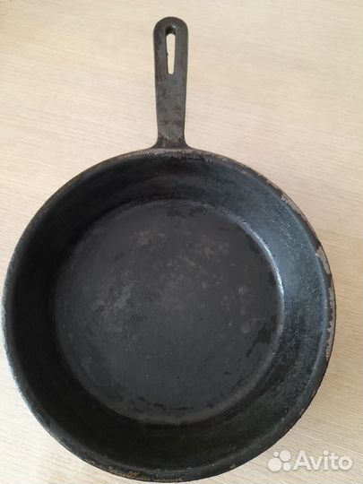 Чугунная сковорода СССР бу
