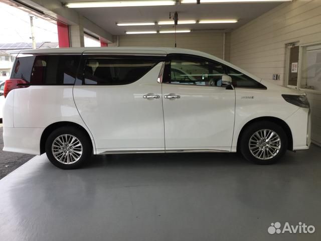 Toyota Alphard 2.5 CVT, 2020, 6 890 км
