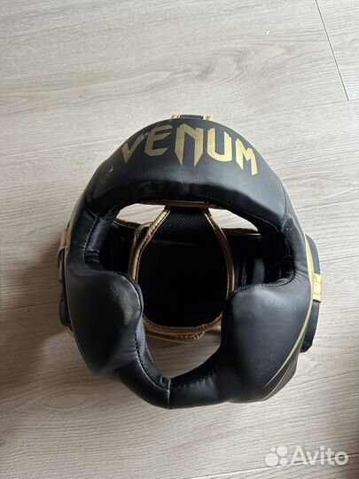 Боксерский шлем