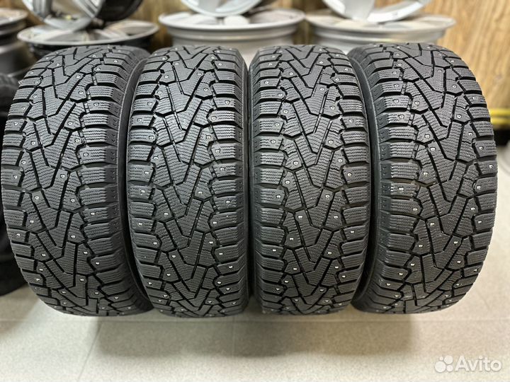 Pirelli Ice Zero 205/55 R16