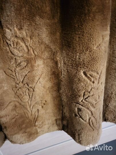 Норковая шуба с лазерными узорами