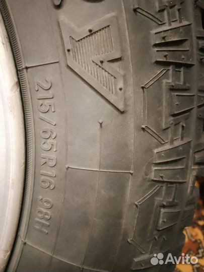 Toyo Open Country A/T 215/65 R16