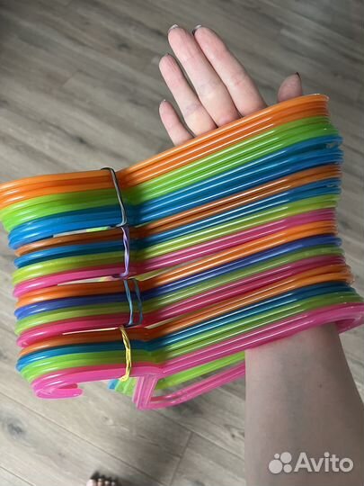 Вешалки плечики IKEA детские