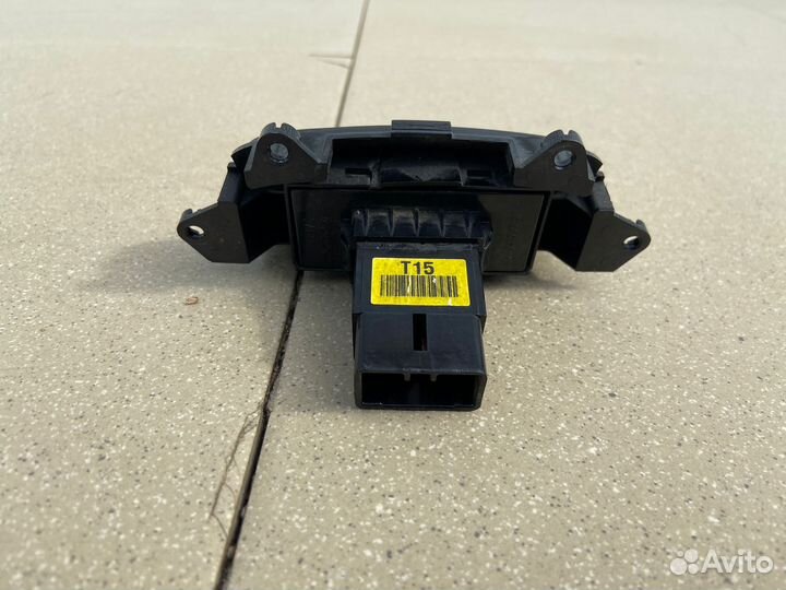 Кнопка аварийки Kia cerato 2