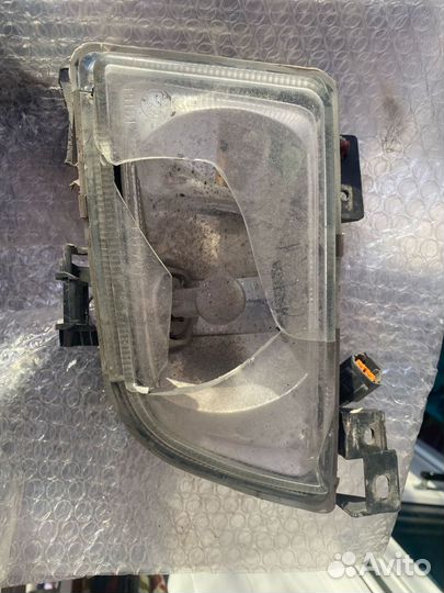 Противотуманные фары mazda familia