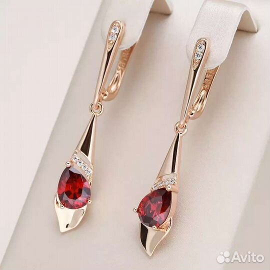 Серьги из циркония