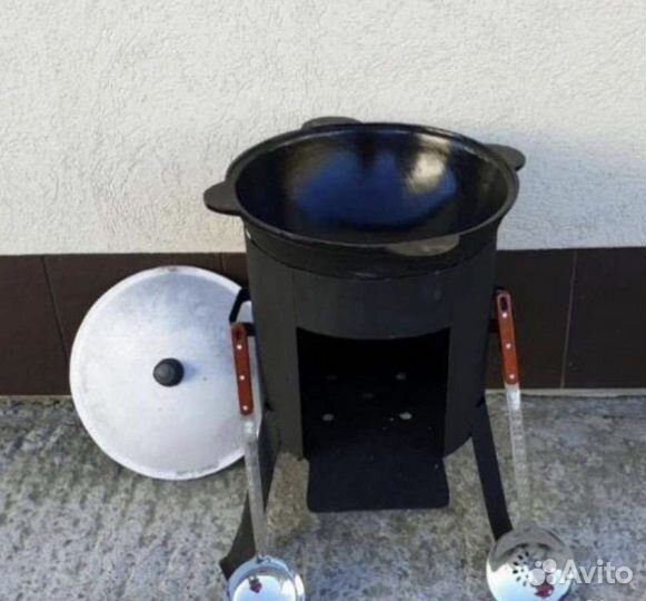 Кaзан чyгунный 12лит с печкой