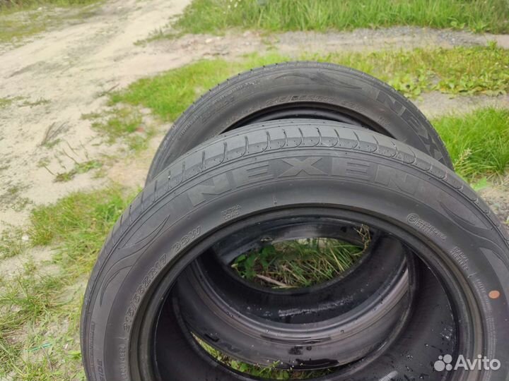 Nexen N'Fera SU1 215/55 R17 98W