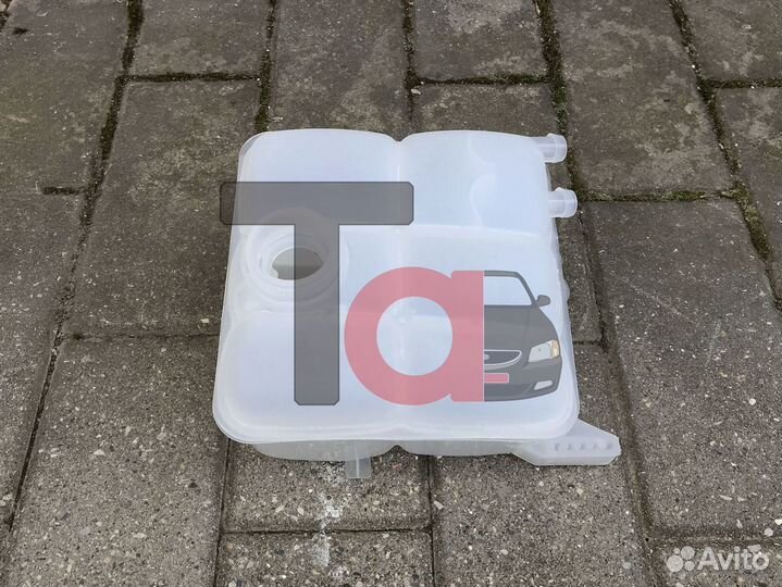 Расширительный бачок Фокус 3 2011-2019