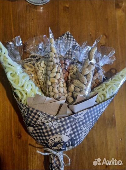 Мужской букет подарок на 23 февраля