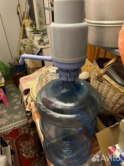 Бутылка с помпой 19л