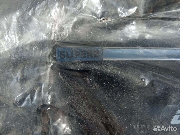 Молдинг стекла superb 3