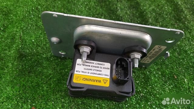 Датчик ускорения Volvo V70 B5254T6