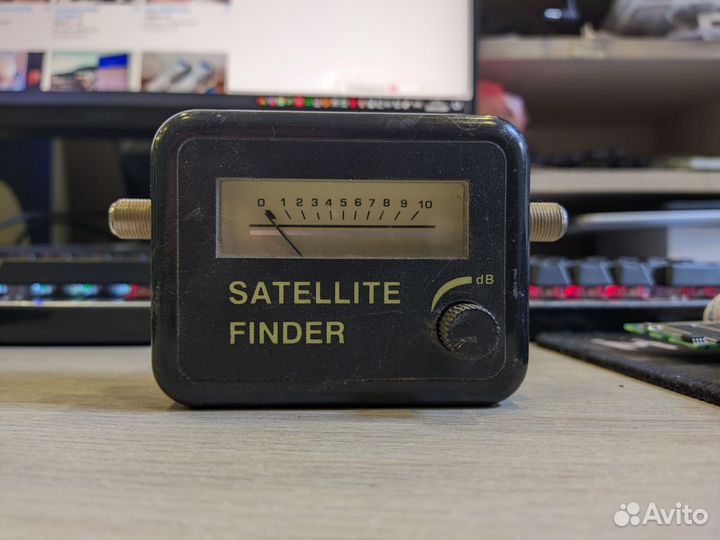 Индикатор уровня спутникового сигнала SF-95