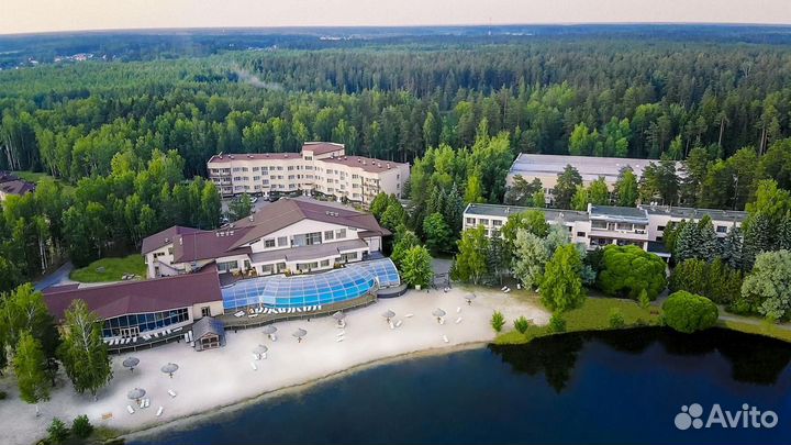 Охранник база отдыха с питанием