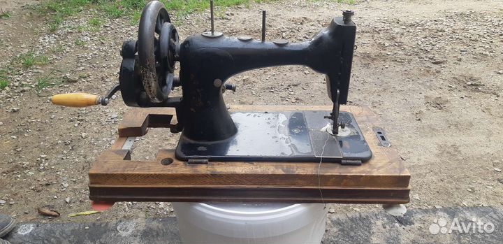 Швейная машинка junker & ruh