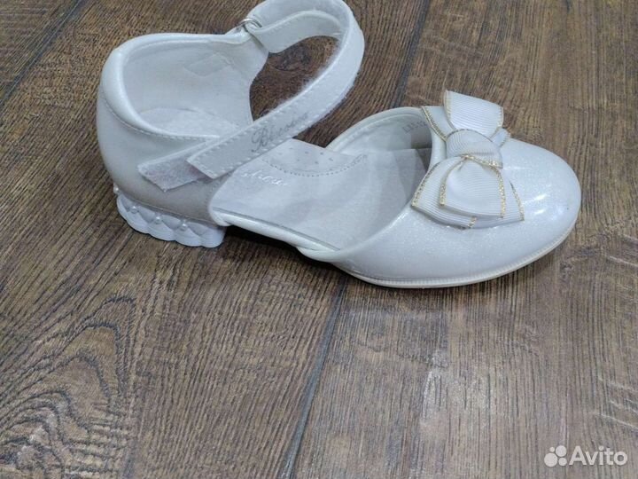 Туфли для девочки