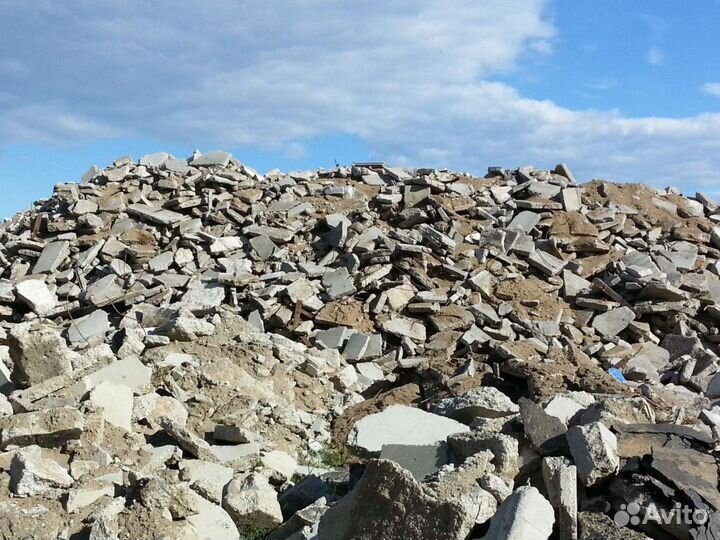 Приму в дар бой кирпича и бетона себе на участок