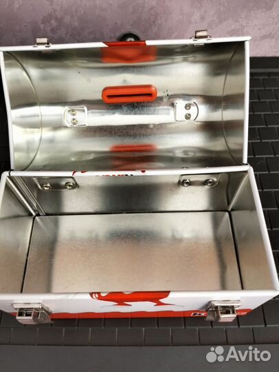 Сундук копилка киндер