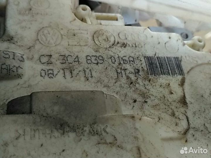 Замок задней правой двери Volkswagen Passat B7