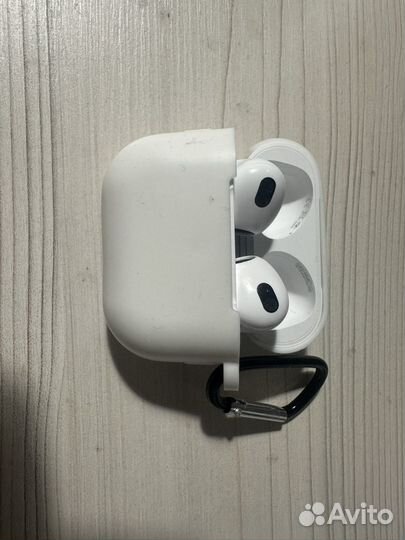Наушники airpods