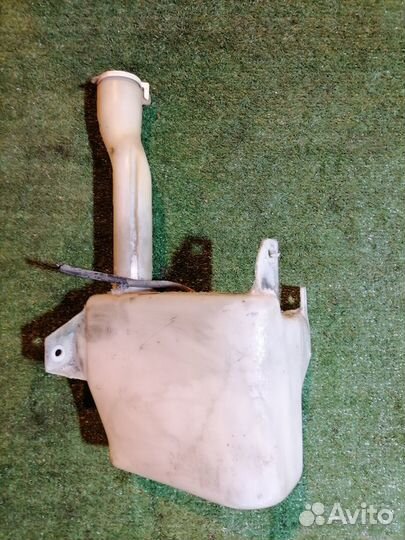 Бачок стеклоомывателя Mitsubishi Galant EA3A