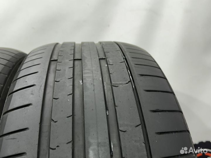 Pirelli P Zero 275/40 R21 и 315/35 R21 111Y