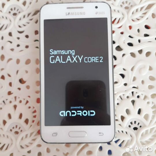 Телефон Samsung