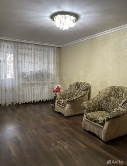 3-к. квартира, 60 м², 1/5 эт.