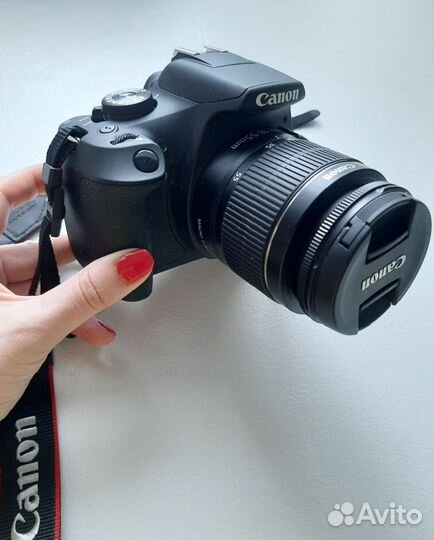 Зеркальный фотоаппарат canon eos 2000d