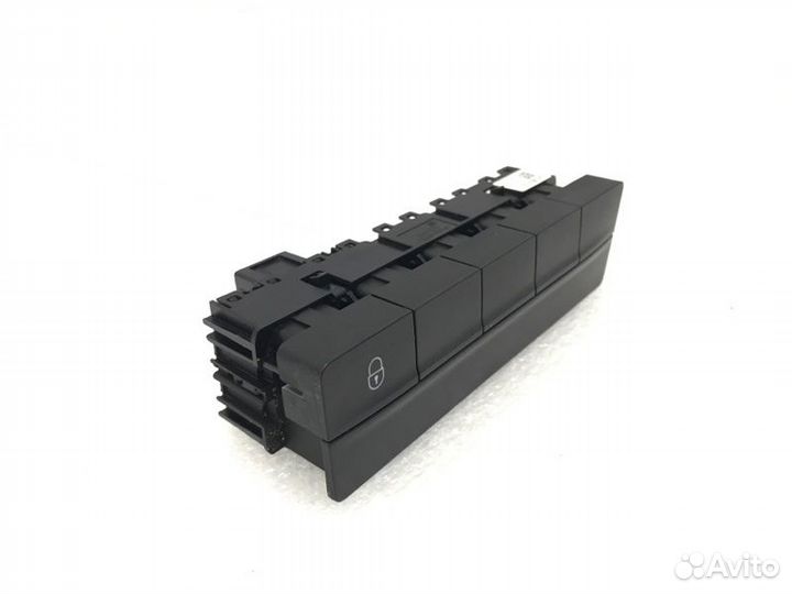 Блок кнопок Skoda Octavia 1.6 cwva 2018