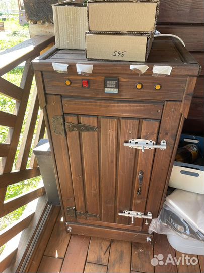 Коптильный шкаф