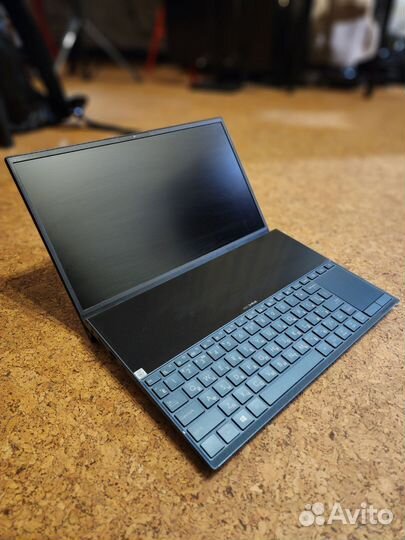 Asus ZenBook Duo 14