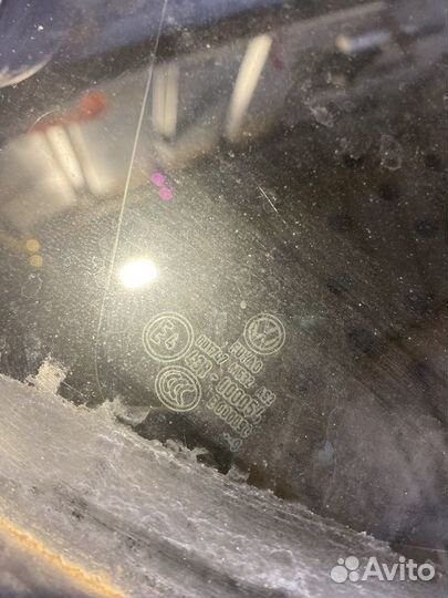 Стекло глухое заднее левое Volkswagen Polo Sedan