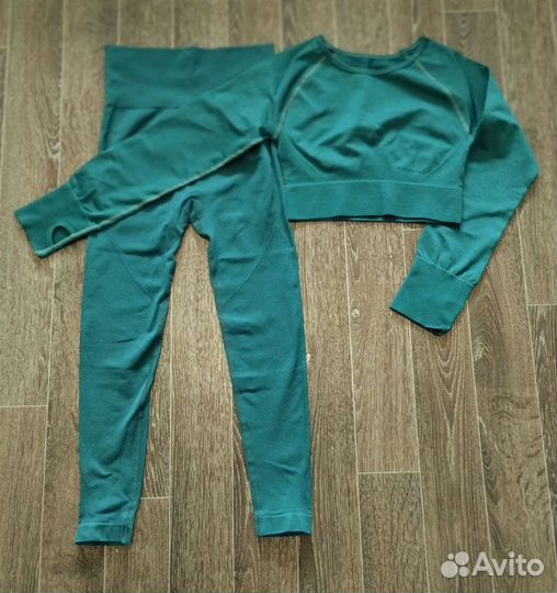 Спортивный костюм для фитнеса