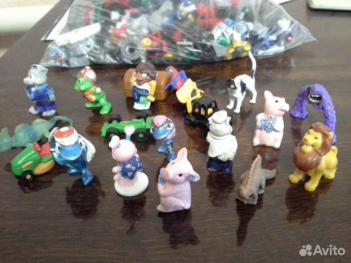 Киндер игрушки
