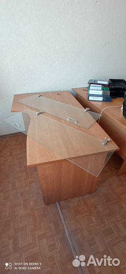 Стеклянные створки для шкафа с фурнитурой