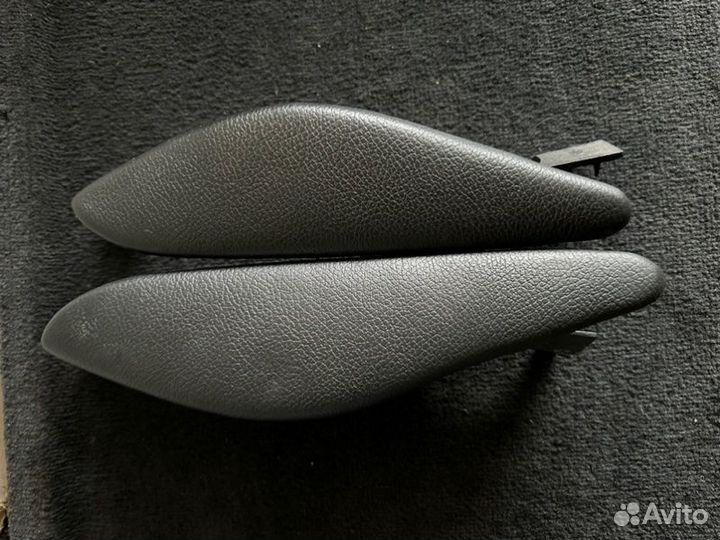 Подколенные подушки Bmw X6 50I E71 N63 2010