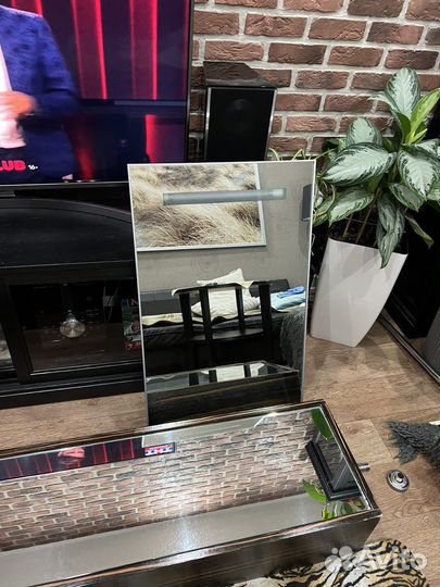 Зеркало с подсветкой в алюминиевой рамке