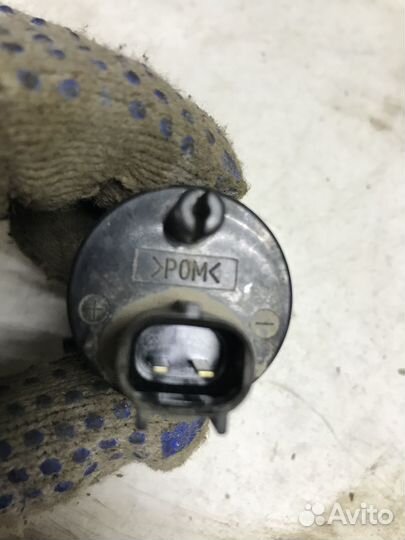 Моторчик омывателя Nissan Tiida 1