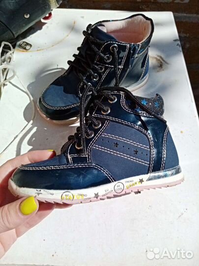 Ботинки для девочки
