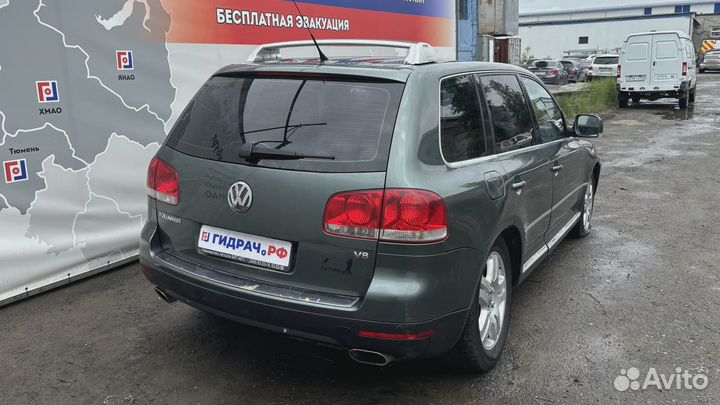 Ручка двери наружная передняя левая Volkswagen Touareg (GP)