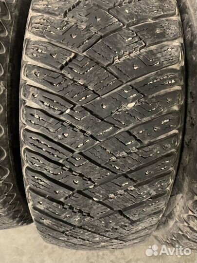 Goodyear Ultragrip Ice Arctic 205/55 R16 94T