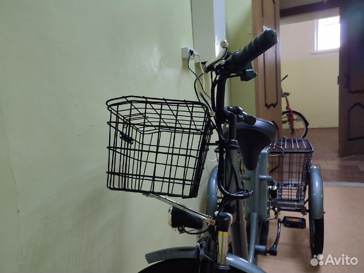 Трехколесный велосипед электро