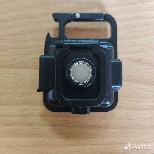 Фонарь походный с магнитом и карабином