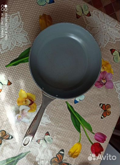 Сковорода 27 см. керамика металл