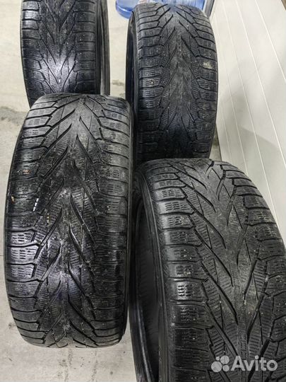 Nokian Tyres Hakkapeliitta R2 SUV 265/50 R20