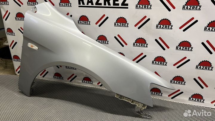 Крыло переднее правое mitsubishi lancer 10 ориг