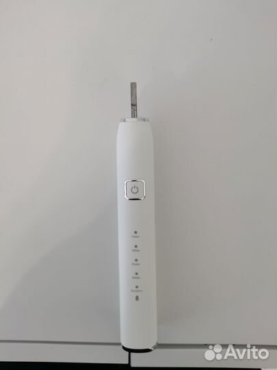 Зубная щетка ультразвуковая