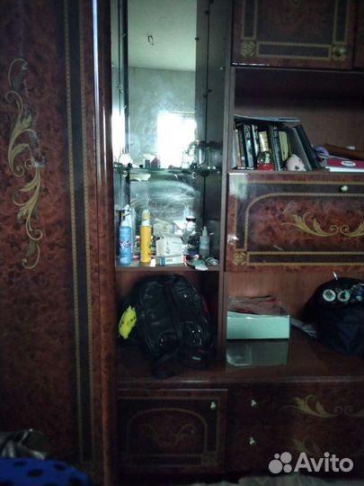 Стенка в гостиную бу